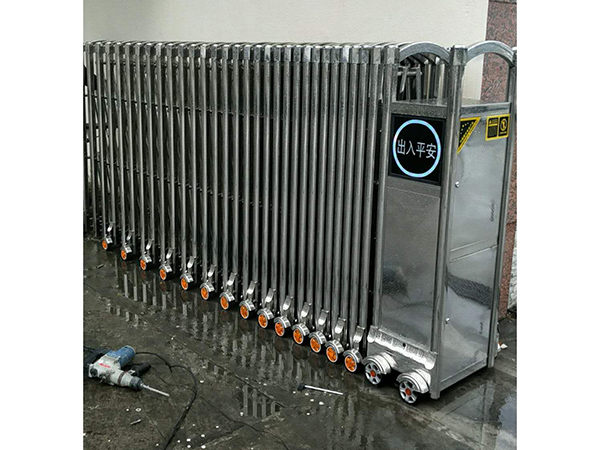 電動伸縮門